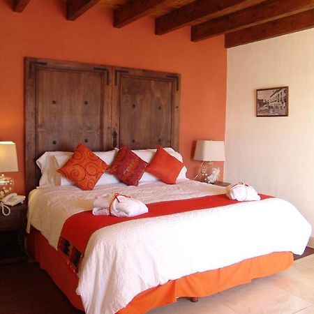 סאן מיגל דה אלנדה Casa Del Tio Hotel Boutique חדר תמונה A bedroom at Hotel San Cristóbal