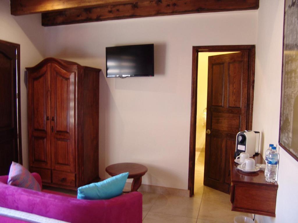 סאן מיגל דה אלנדה Casa Del Tio Hotel Boutique חדר תמונה A room at the hotel